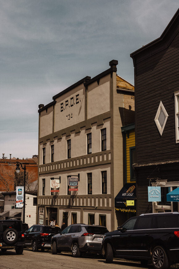 to Tanner Trading & Fifth Generation Southwest Indian Art